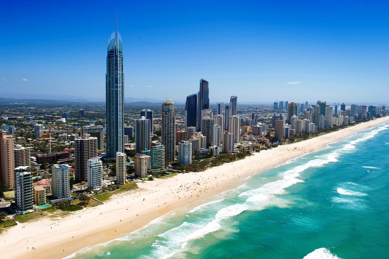 Circle On Cavil Holidays Gold Coast Esterno foto